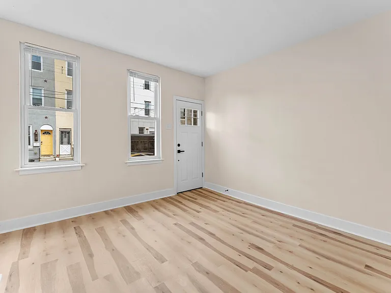 2340 N 4th St #1 — Photo 4