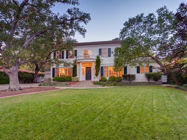 4319 Woodleigh Ln, La Canada Flintridge, CA 91011