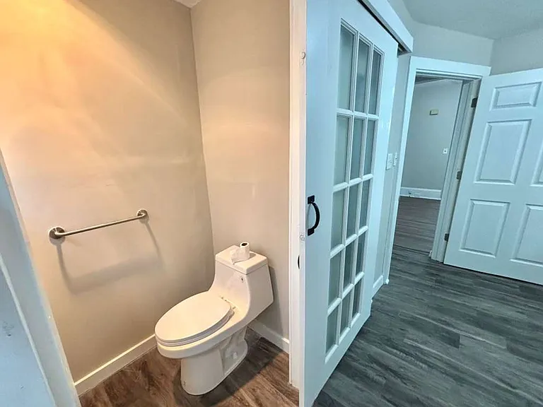 6407 Dibble Ave — Photo 11