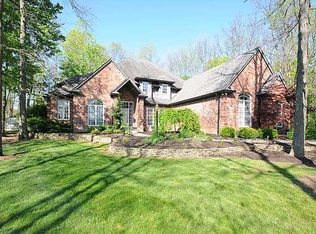 2927 W Redbud Cir, Greenfield, IN