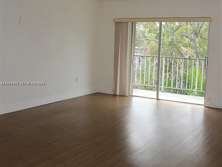 9611 SW 77th Ave #306A — Photo 10