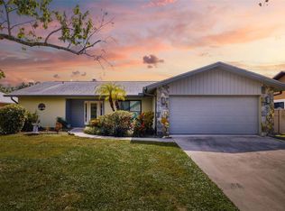 4814 Country Oaks Blvd, Sarasota, FL 34243