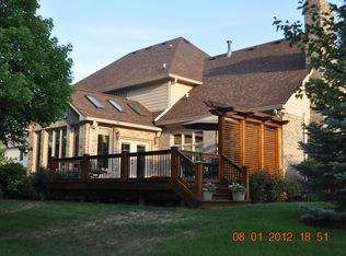5790 Gyrfalcon Pl, Carmel, IN 46033