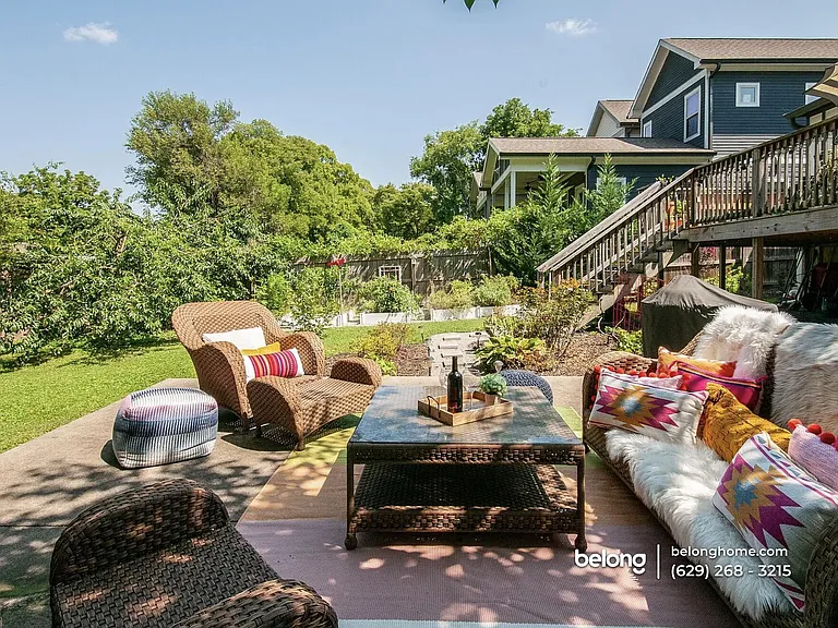 1330 Pennock Ave — Photo 23
