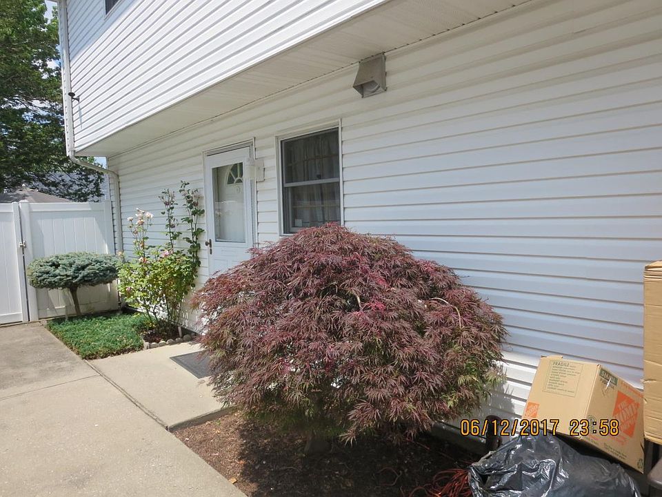 1st image of 500 Mountainview Ave #2