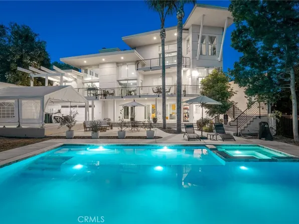 9111 Loma St, Villa Park, CA 92861