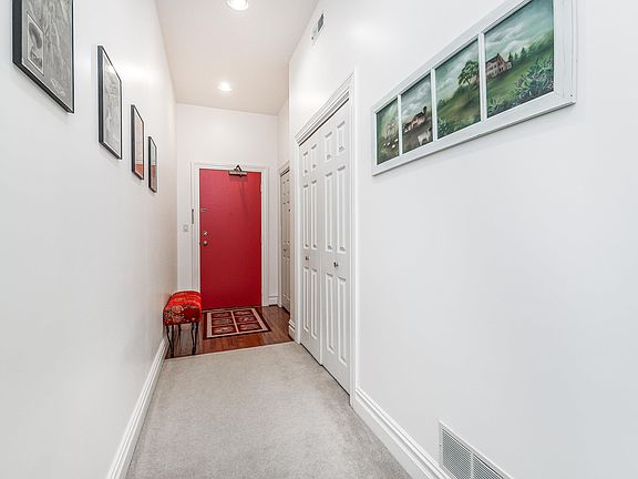 4th image of 411 Prospect Ave #204