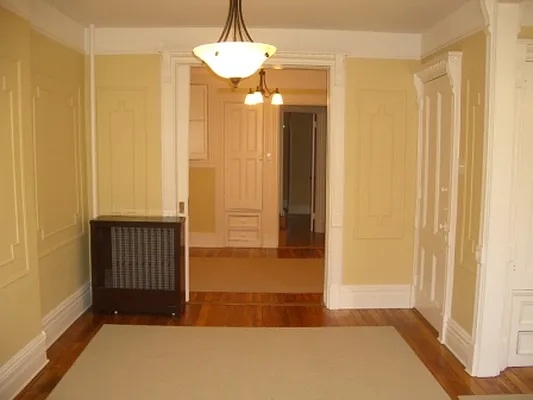 Rented by Garfield Realty  | media 23