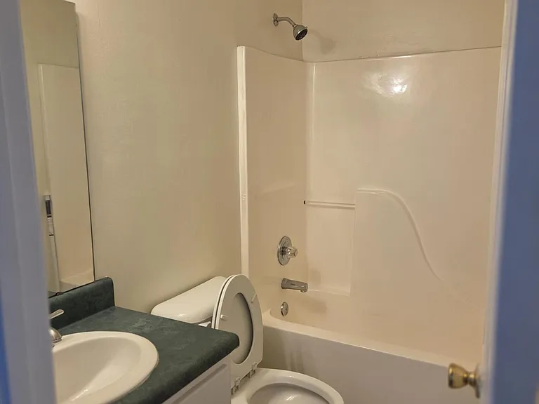 2904 Rockport Dr — Photo 11
