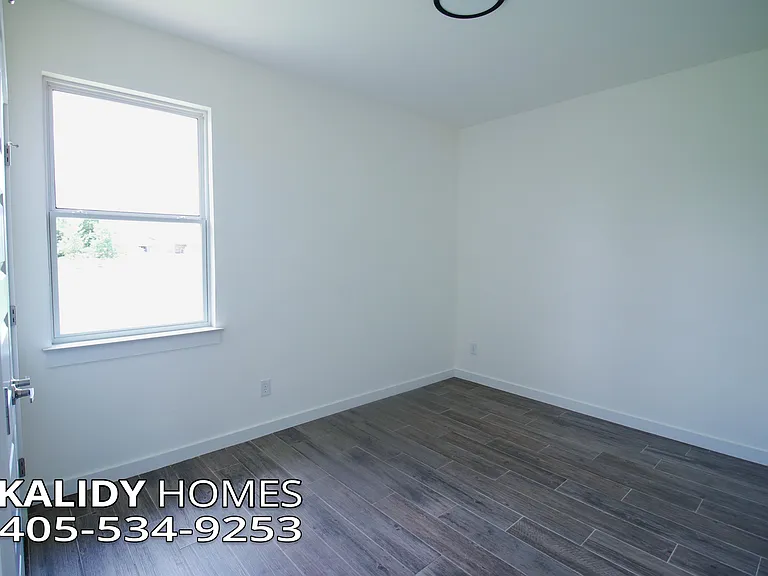 17610 Salma Rd — Photo 26