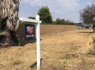 107 Grove St, Madera, CA 93637