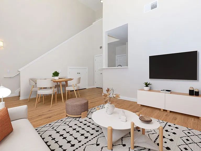 Town Park Townhomes — Photo 42