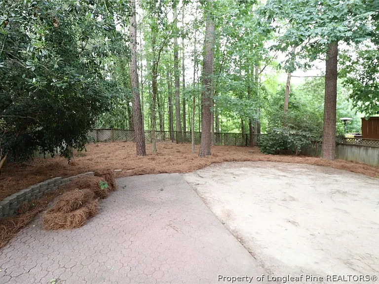 2628 Farlow Gap Ln — Photo 34