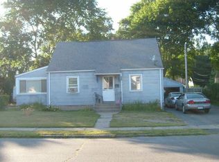 81 Bayberry Dr, Bristol, CT 06010