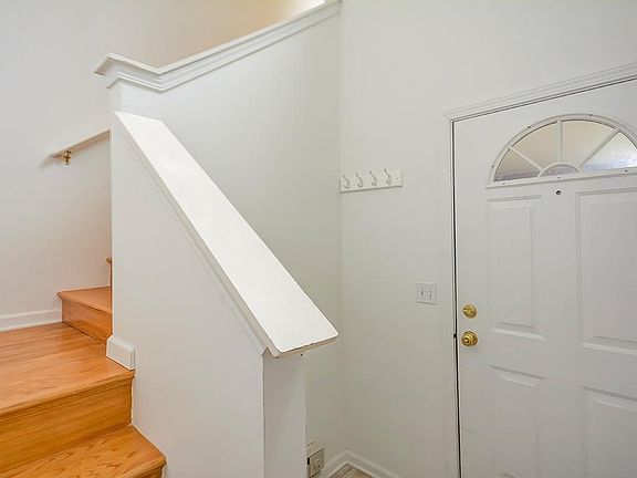 2nd image of 1794 Addington Ln