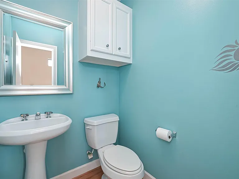 650 Westcross St #85 — Photo 17