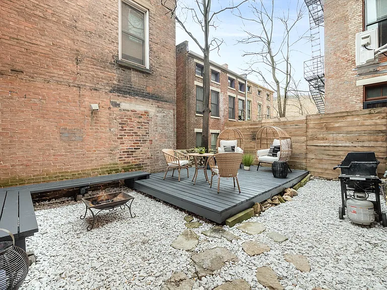 213 Mulberry St #3 — Photo 15