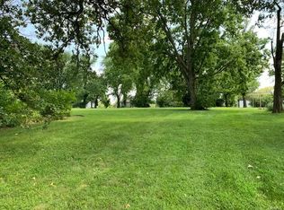 238 E North St, Saint Clair, MO 63077