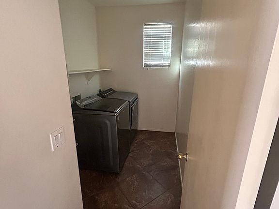4th image of 945 E Agua Fria Ln