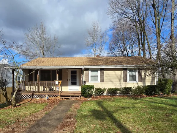 20 Lucy Street, Hamden, CT 06514