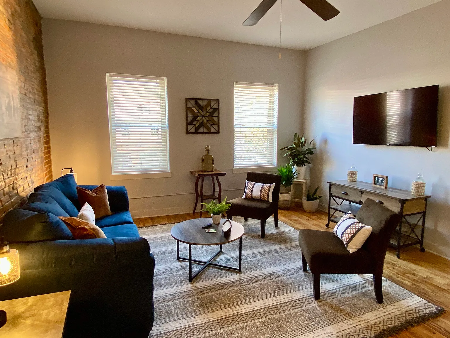 1 bed, 950 sqft, $1,400 — Photo 1