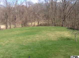 228 Woods Dr, Mechanicsburg, PA