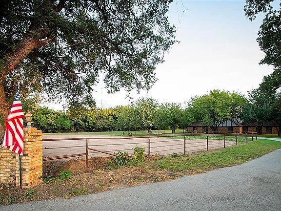 2nd image of 171 County Road 1160