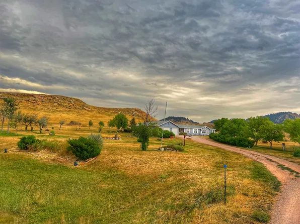 322 State Highway 111, Aladdin, WY 82710