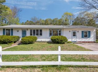 3 Leader St, Coventry, RI 02816
