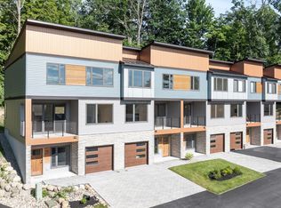 11 Footpath Way, Lake George, NY 12845