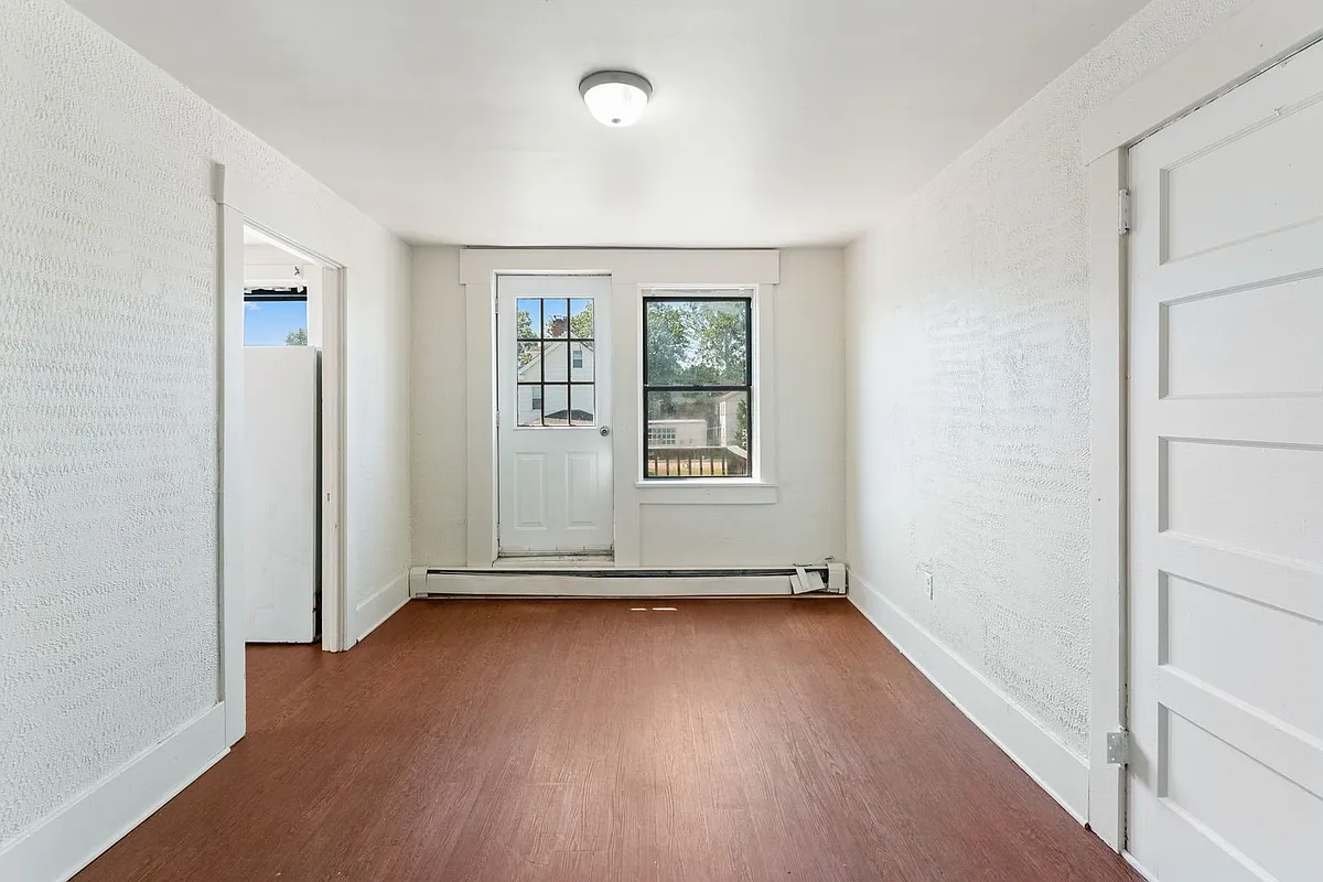 Building Photo - 270 15th Street