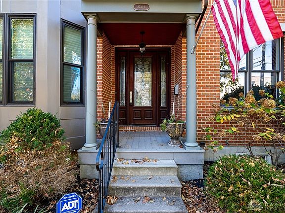 4th image of 2731 Cleinview Ave #C