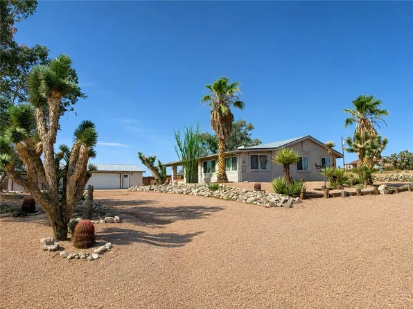 590 E Andrus Lane, Meadview, AZ 86444