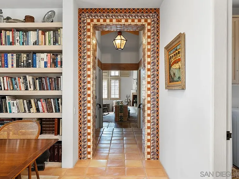17240 Avenida De Acacias — Photo 20