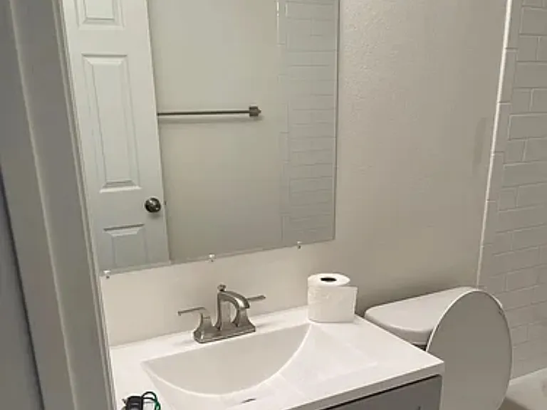 217 Scottsdale Loop — Photo 1