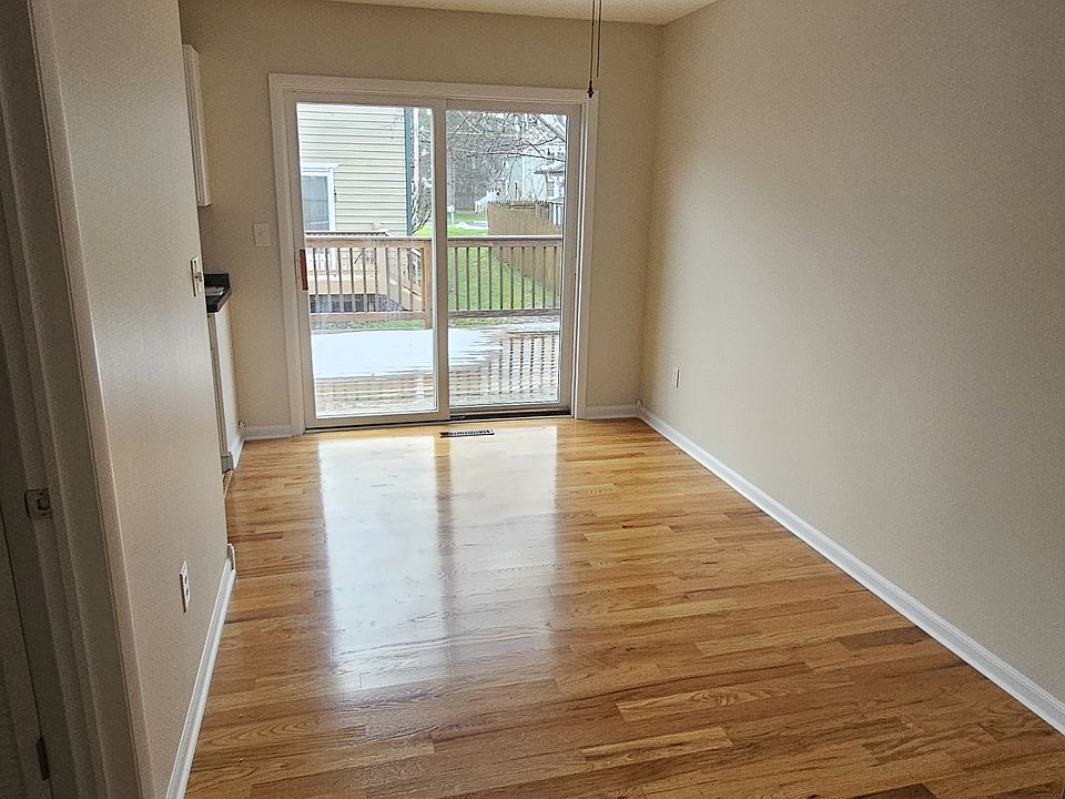 1st image of 326 Scott Ave