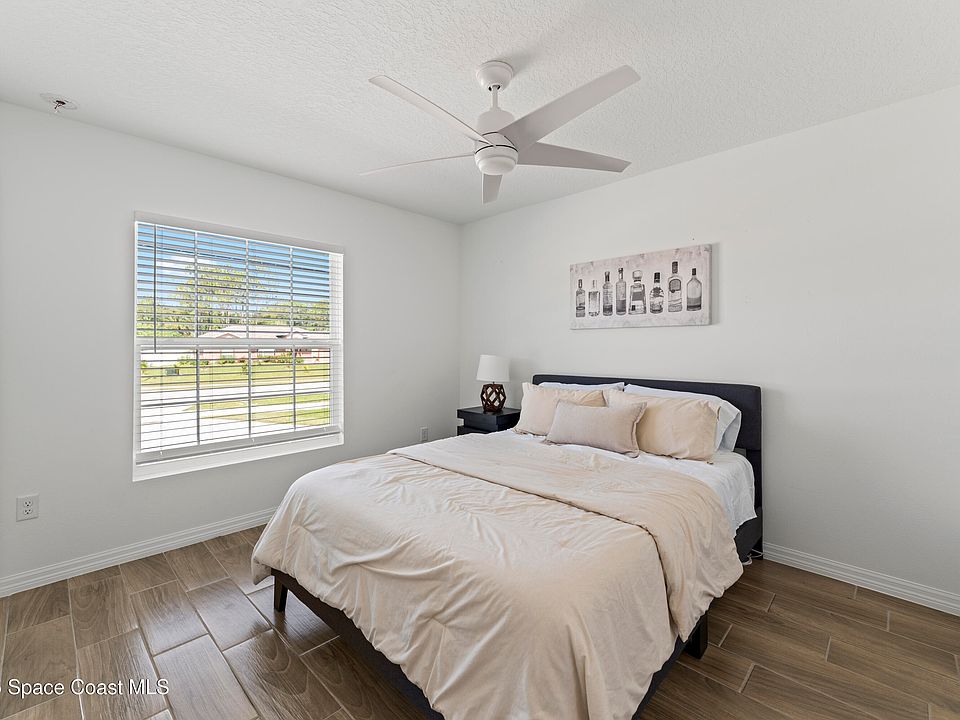 1st image of 1938 Jupiter Blvd #1938