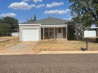 205 SE 5th St, Andrews, TX 79714