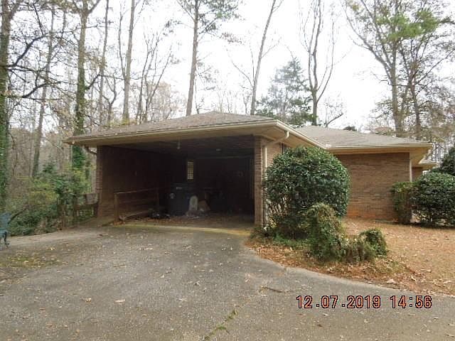 2nd image of 6271 Cornelia Dr