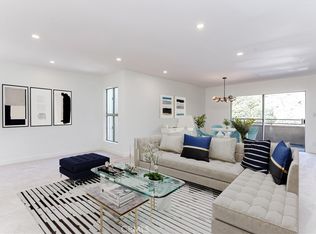 6752 Hillpark Dr APT 301, Los Angeles, CA 90068