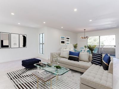 6752 Hillpark Dr APT 301, Los Angeles, CA, 90068