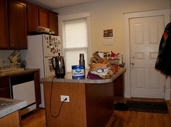 2nd image of 2715 Hennepin Ave APT 4
