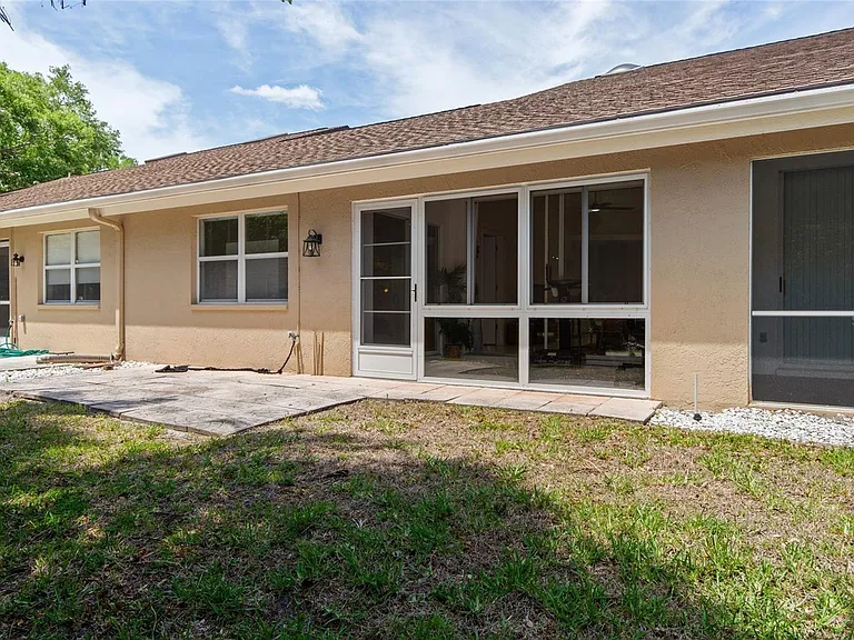 5623 Monte Rosso Rd — Photo 13
