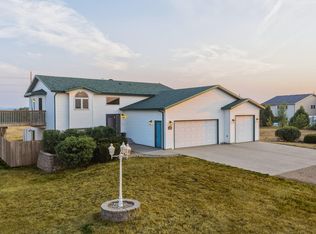 6405 Preston Loop, Bismarck, ND 58504