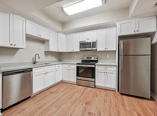 4400 Carter Creek Pkwy APT 102, Bryan, TX 77802
