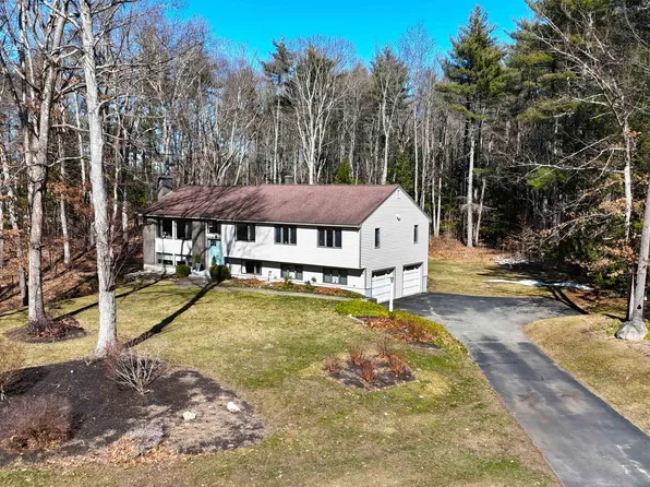 10 Kirsten's Landing, Fremont, NH 03044