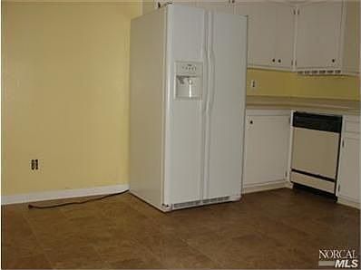 5th image of 718 Pueblo Ave