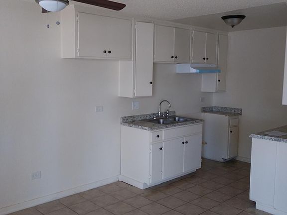 4th image of 962 N Mountain View Ave APT 1
