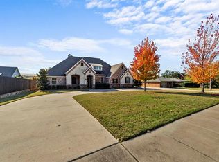 8616 Martin Dr, North Richland Hills, TX 76182