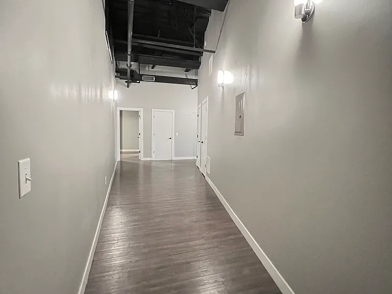 157 S Kalamazoo Mall #401 — Photo 7